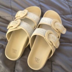 Time & Tru Double Strap Sandals size 8